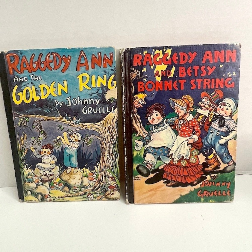 Vintage Raggedy Ann Books Set of 2 Golden Ring & Betsy Bonnet String Hardcovers